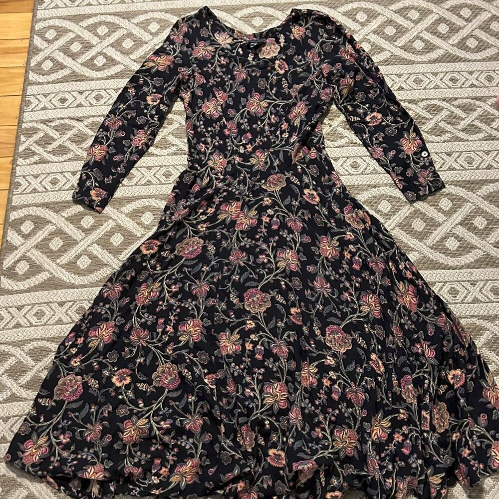 Starina black long sleeve flowy skirt floral dress M
